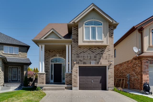 Detached at 928 Dunblane Court, Kitchener, ON N2R 1W9