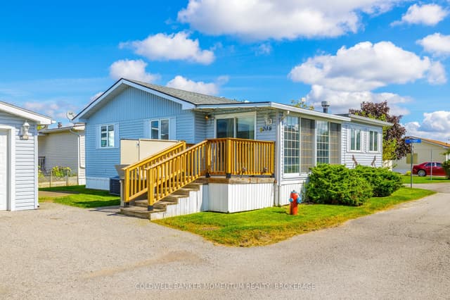 Detached at 3033 Townline Road 238, Fort Erie, ON L0R 1S1