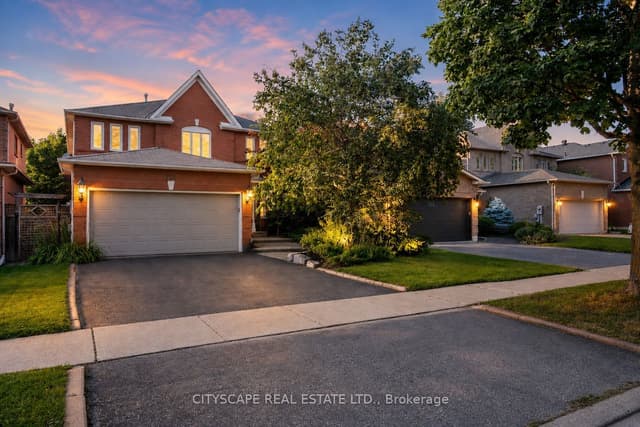 Detached at 112 Mulholland Drive, Vaughan, ON L4J 7T8