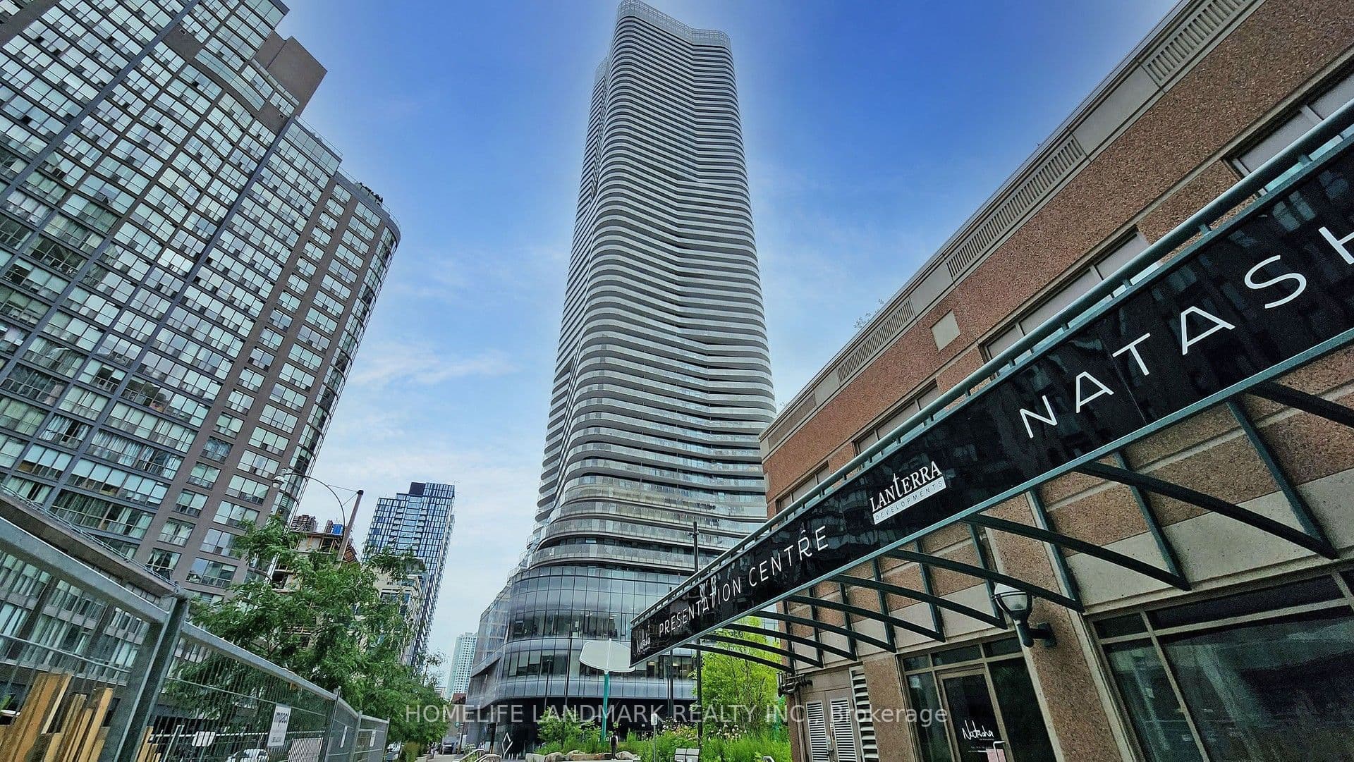 Suite 2502 · Floor 25, Unit 2502 · 11 Wellesley St W