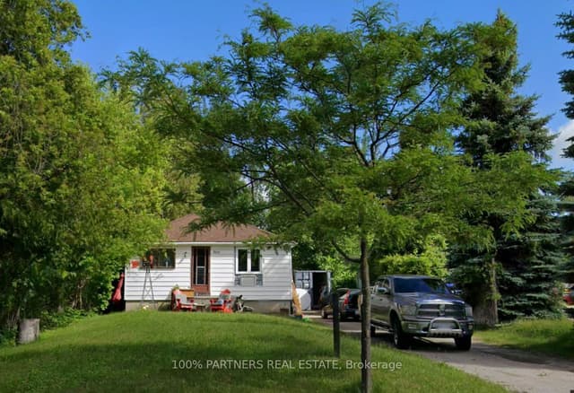 Detached at 866 Innisfil Beach Road, Innisfil, ON L9S 2C2