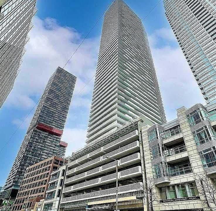 Suite 1807 · Floor 18, Unit 1807 · 2221 Yonge St E