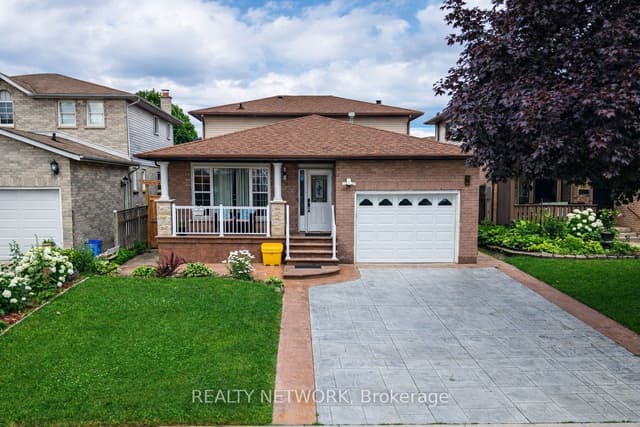Detached at 214 Merrilee Crescent, Hamilton, ON L9A 5E2