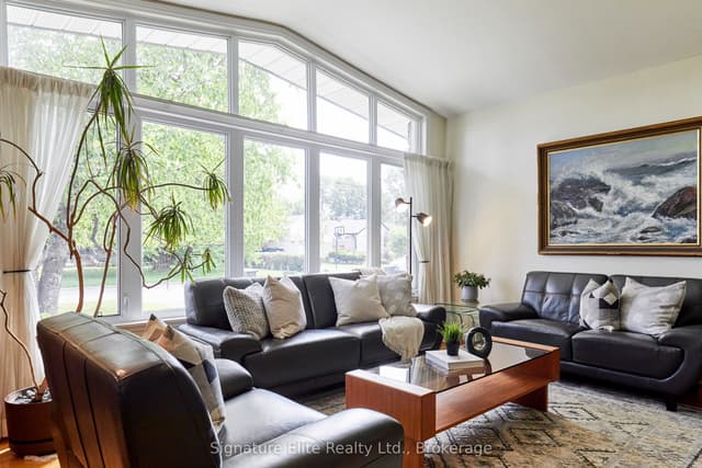 Detached at 122 Haileybury Drive, Toronto, ON M1K 4X5, Toronto E09