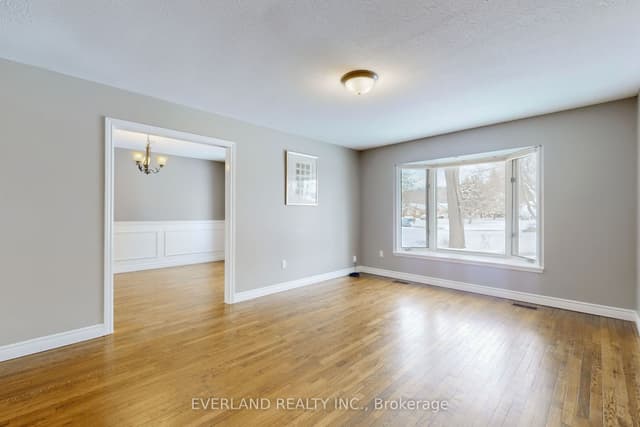 Detached at 173 Thompson Drive, East Gwillimbury, ON L9N 1E2