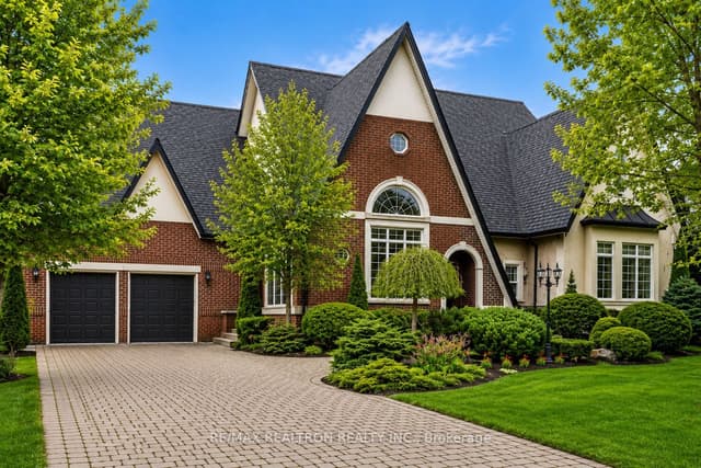 Detached at 4 The Fairways, Markham, ON L6C 1Z4