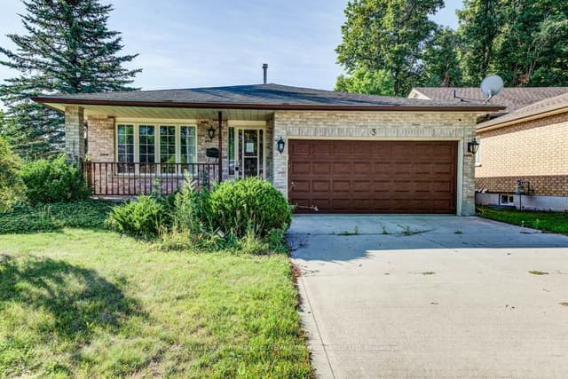 Detached at 3 Cora Drive, Kitchener, ON N2N 3C6
