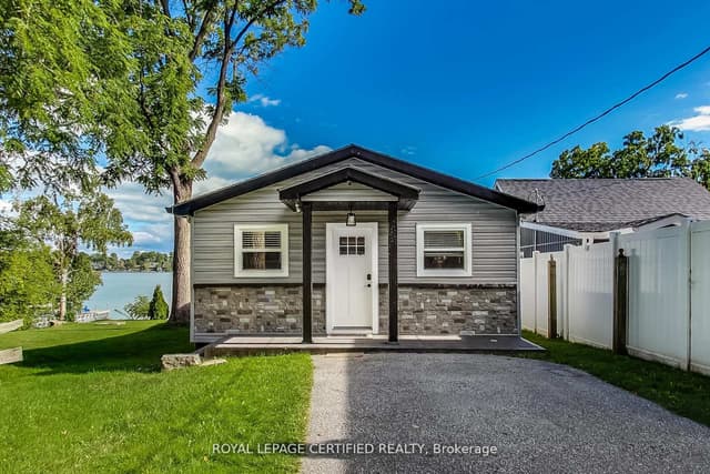 Detached at 69 Olive Crescent, Orillia, ON L3V 1E9