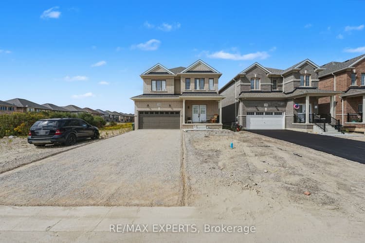 360 Russell Street