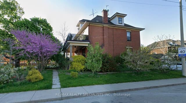Detached at 1316 King Street E, Hamilton, ON L8M 1H3