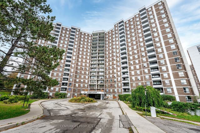 Condo Apartment at 10 Edgecliffe Golfway 809, Toronto, ON M3C 3A3, Toronto C11