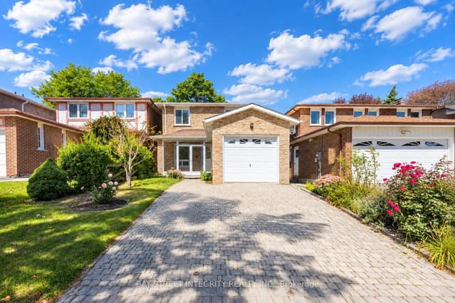 Detached at 12 Charnwood Place, Markham, ON L3T 5H3