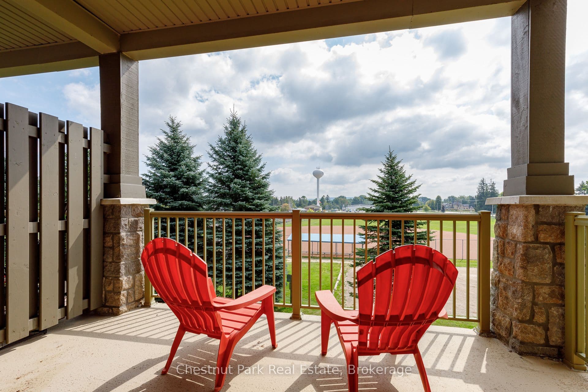 Suite 208 · Floor 2, Unit 208 · 27 Beaver St