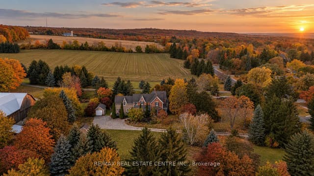 Detached at 14700 Creditiew Road, Caledon, ON L7C 3G1
