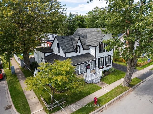 Detached at 632 King Street, Port Colborne, ON L3K 4H8