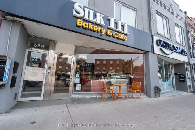 Sale Of Business at 689 St Clair Avenue W, Toronto, ON M6C 1B2, Toronto C02