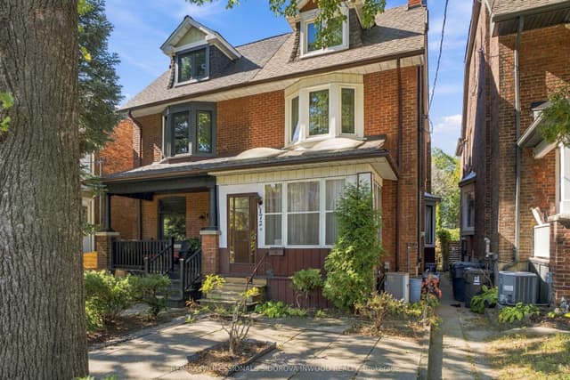 Semi-Detached at 172 Quebec Avenue, Toronto, ON M6P 2T8, Toronto W02