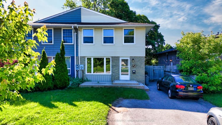 85 Daphne Crescent