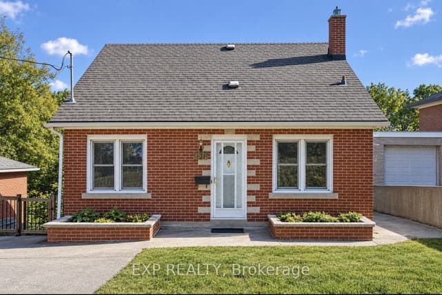 Detached at 191 Grove Street, Guelph, ON N1E 2W8