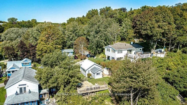 49225 Blair , R. R. 2 Drive