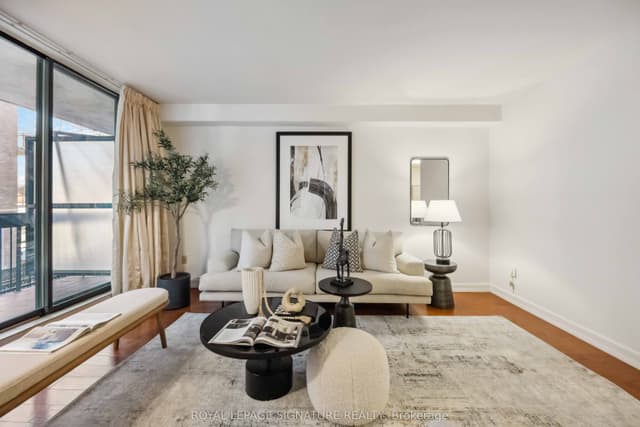 Condo Apartment at 212 St. George Street 201, Toronto, ON M5R 2N5, Toronto C02