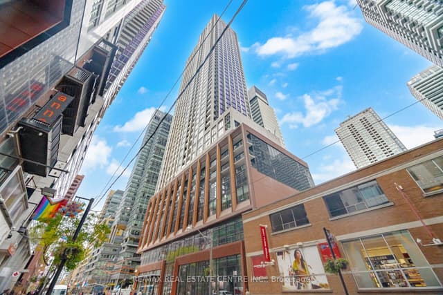 Condo Apartment at 400 King Street W 2219, Toronto, ON M5V 0X8, Toronto C01