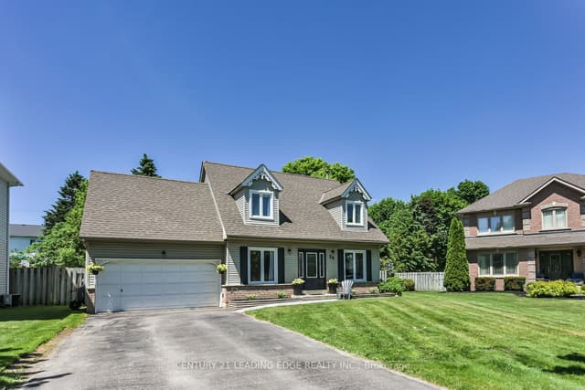 Detached at 30 McGuire Crescent, Uxbridge, ON L9P 1G7