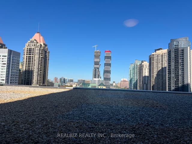 Common Element Condo at 4011 Brickstone Mews E 805, Mississauga, ON L5B 0J7