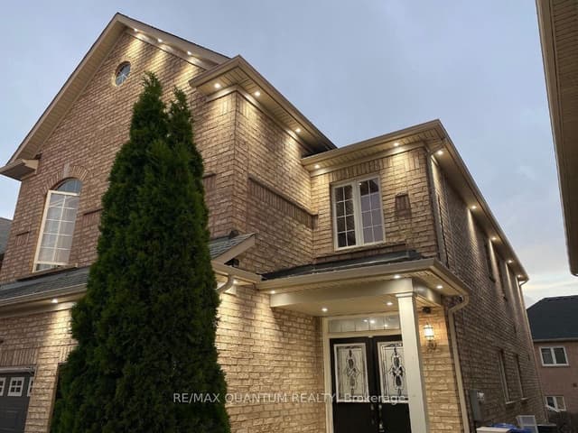 Semi-Detached at 13 Portrush Trail, Brampton, ON L6X 0R4