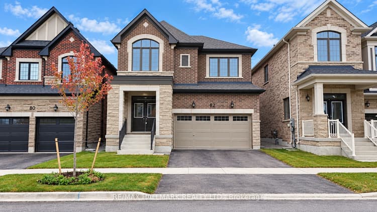 82 Gretzky Avenue