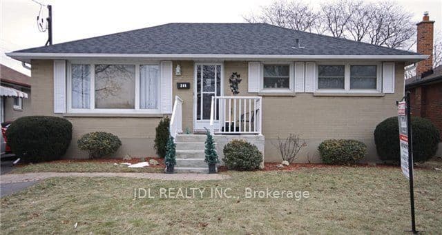 Detached at 245 Windsor Street, Oshawa, ON L1H 6G5