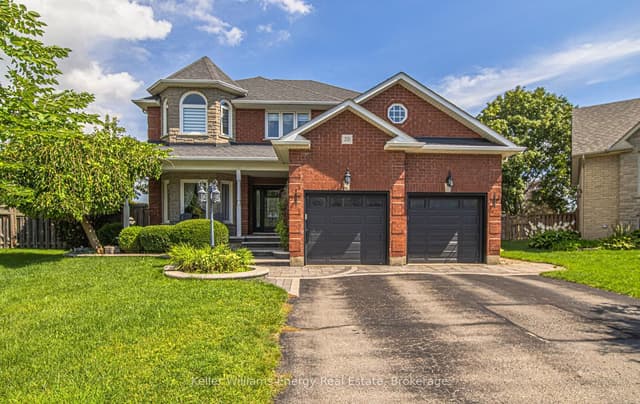 Detached at 221 Conestoga Court, Oshawa, ON L1G 8B7