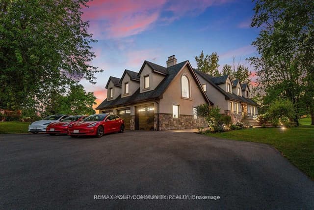 Detached at 6743 3rd Line, New Tecumseth, ON L0G 1W0