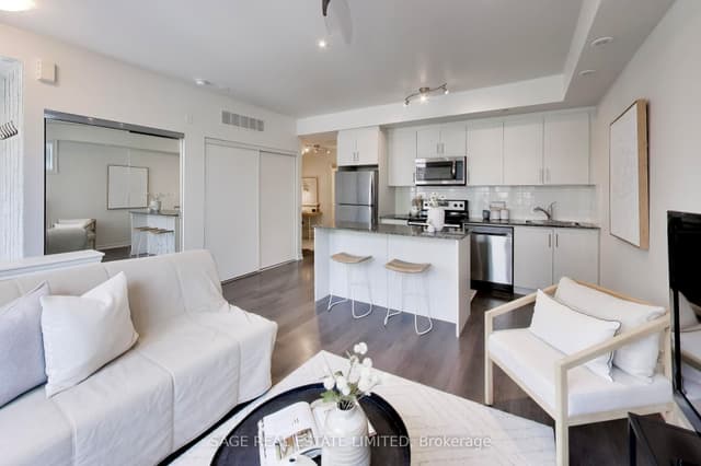 Condo Townhouse at 130 Long Branch Avenue 2, Toronto, ON M8W 0B2, Toronto W06