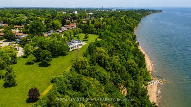 Detached at 220 Greyabbey Trail, Toronto, ON M1E 1V9, Toronto E08