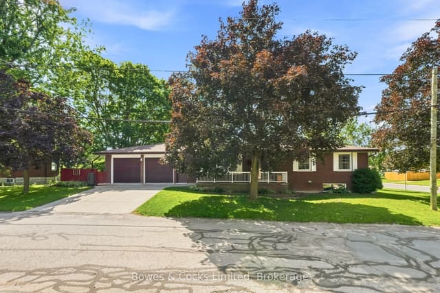 Detached at 687 Lundy's Lane, Peterborough, ON K9J 4J9