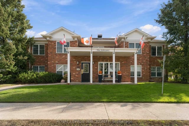 Condo Apartment at 4090 John Charles Boulevard 104, Lincoln, ON L0R 2C0