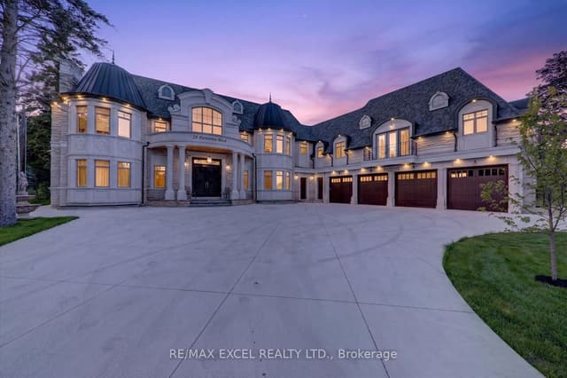 Detached at 28 Personna Boulevard, Markham, ON L6C 1E9