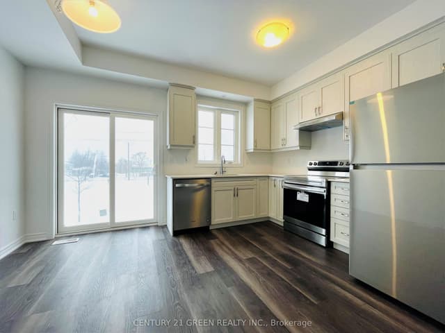 Condo Townhouse at 575 Woodward Avenue 11, Hamilton, ON L8H 0B3