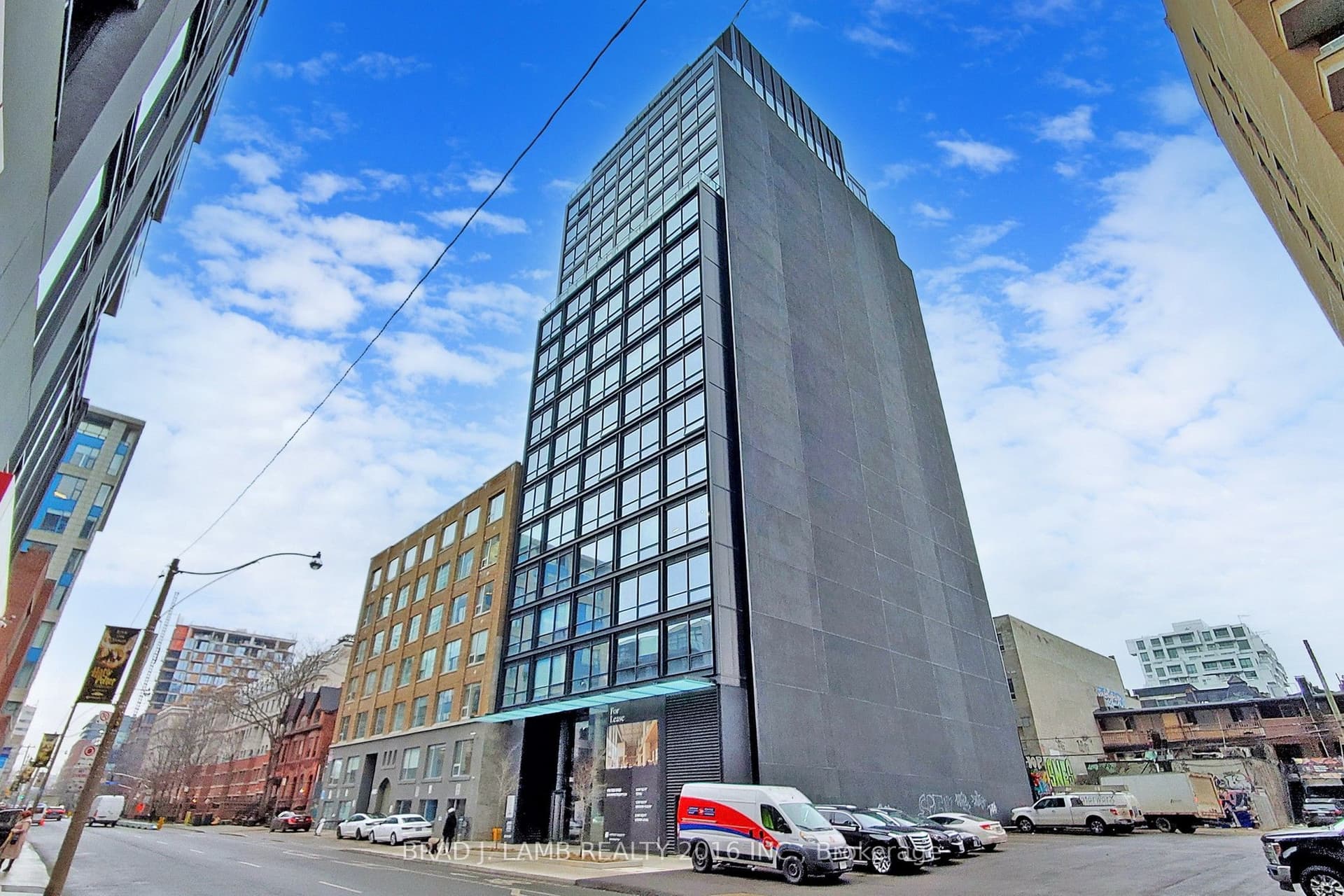 Suite 406 · Floor 4, Unit 406 · 458 Richmond St W