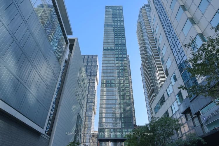 327 King Street