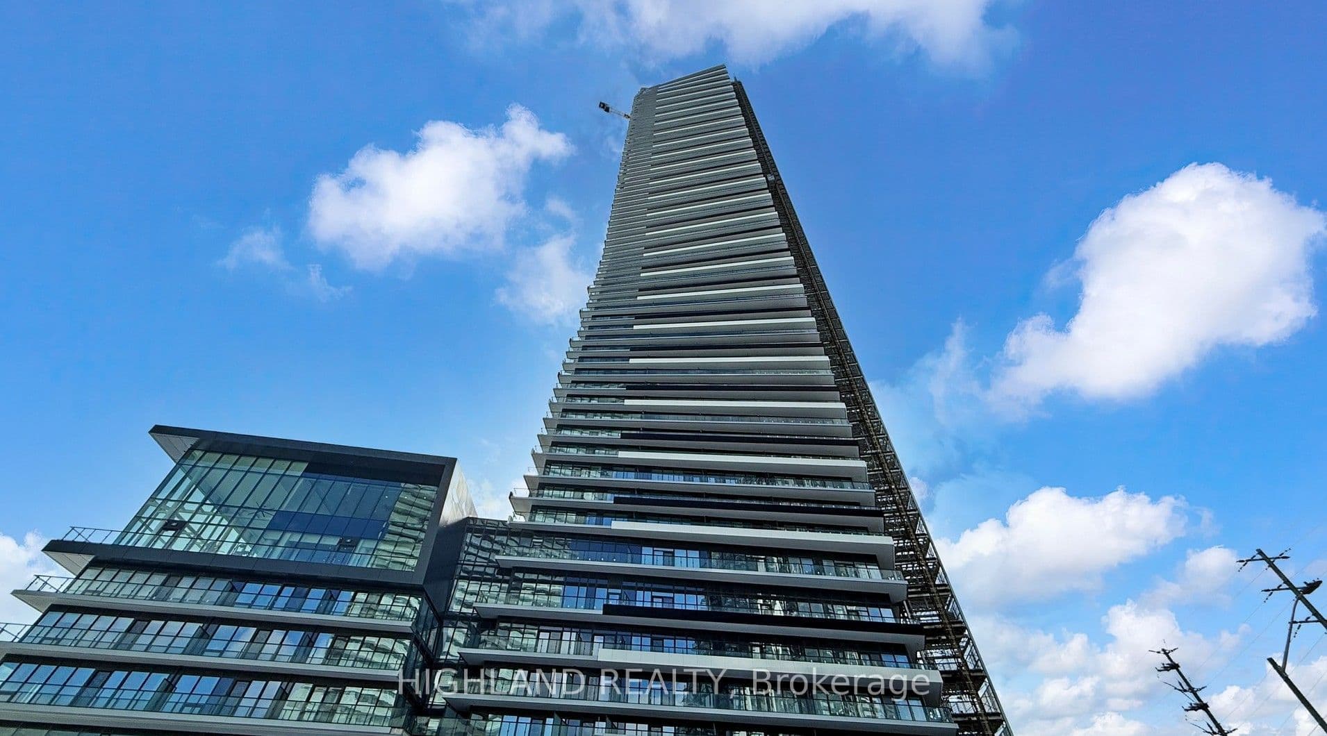Suite 6203 · Floor 62, Unit 6203 · 448 Burnhamthorpe Rd W