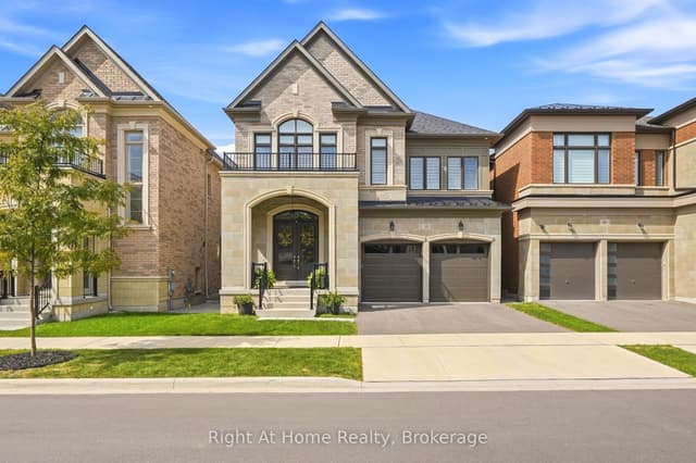 Detached at 45 Boulton Trail, Oakville, ON L6H 0Z9