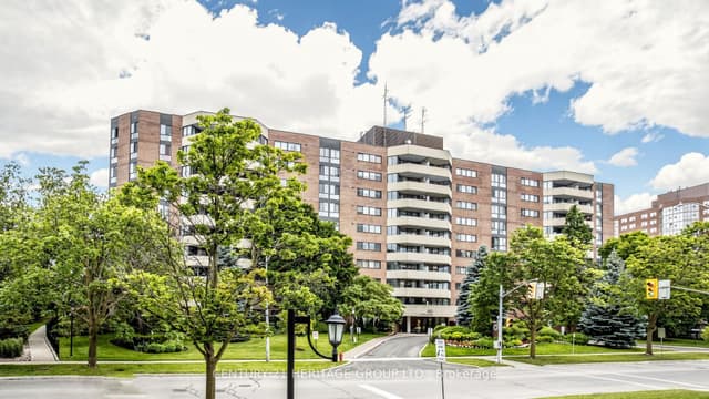 Condo Apartment at 40 Baif Boulevard 406, Richmond Hill, ON L4C 5M9