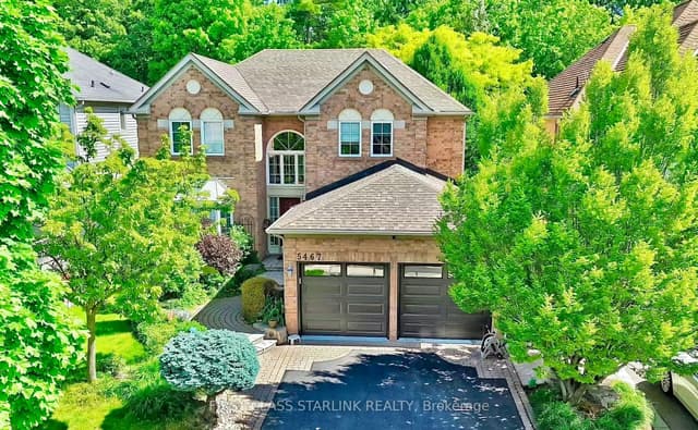 Detached at 5467 Planters Wood Court, Mississauga, ON L5M 5V6