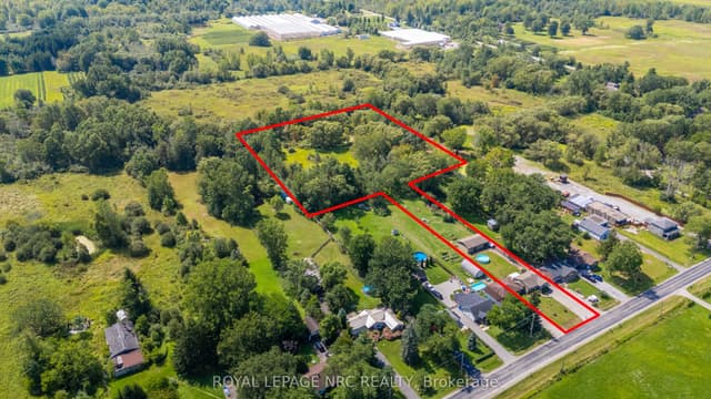 Detached at 2499 Port Robinson Road, Thorold, ON L3B 5N5