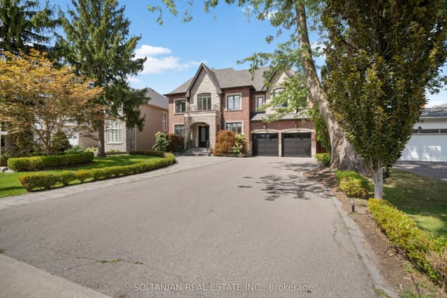 Detached at 74 Yongehurst Road, Richmond Hill, ON L4C 3T2