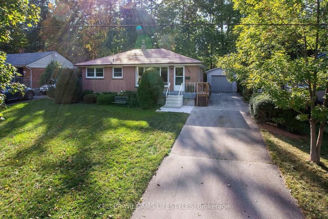 Detached at 155 Trowbridge Avenue, London South, ON N6J 3M2