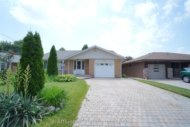 Detached at 480 Elizabeth Street Lower Unit, Oshawa, ON L1J 5T1