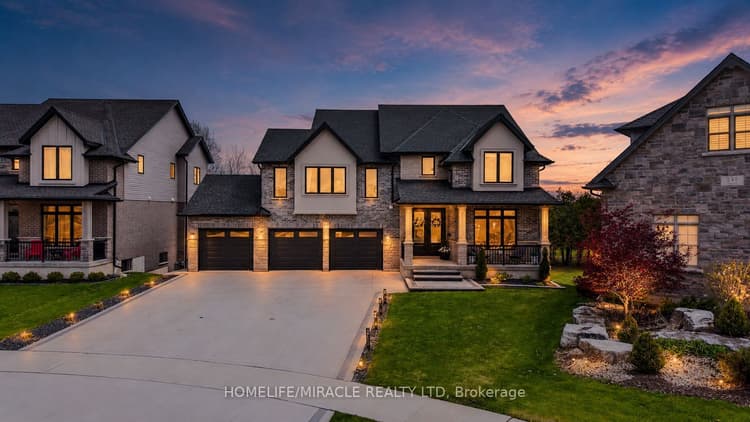 245 Tamarack Boulevard